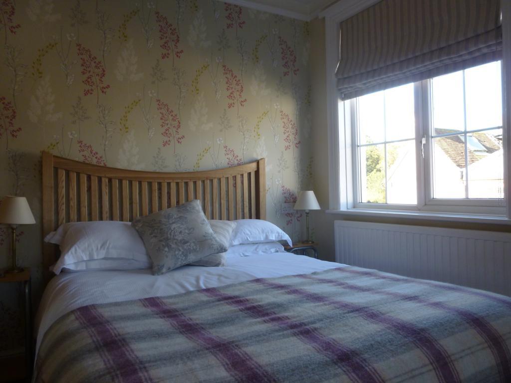 The Maples Bed and Breakfast Hythe  Rum bild